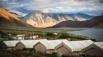 Ladakh Getaway With Nubra & Pangong Stay