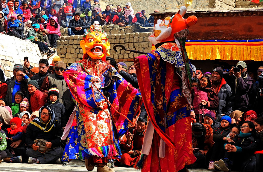 Ladakh’s Vibrant Fairs and Festivals: A 2023-2024 Extravaganza!