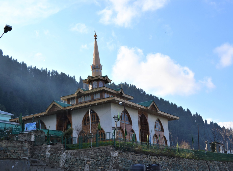 Baba Reshi Shrine