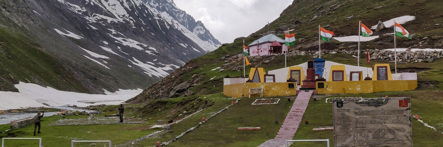 Kashmir and Ladakh Combo Package with Kargil Stay