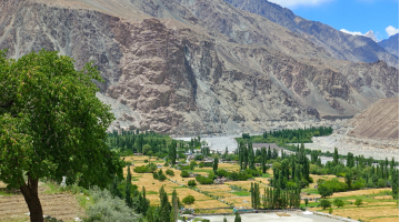 Jeep Safari Tour Package From Manali - Leh Ladakh -srinagar With Kargil Stay